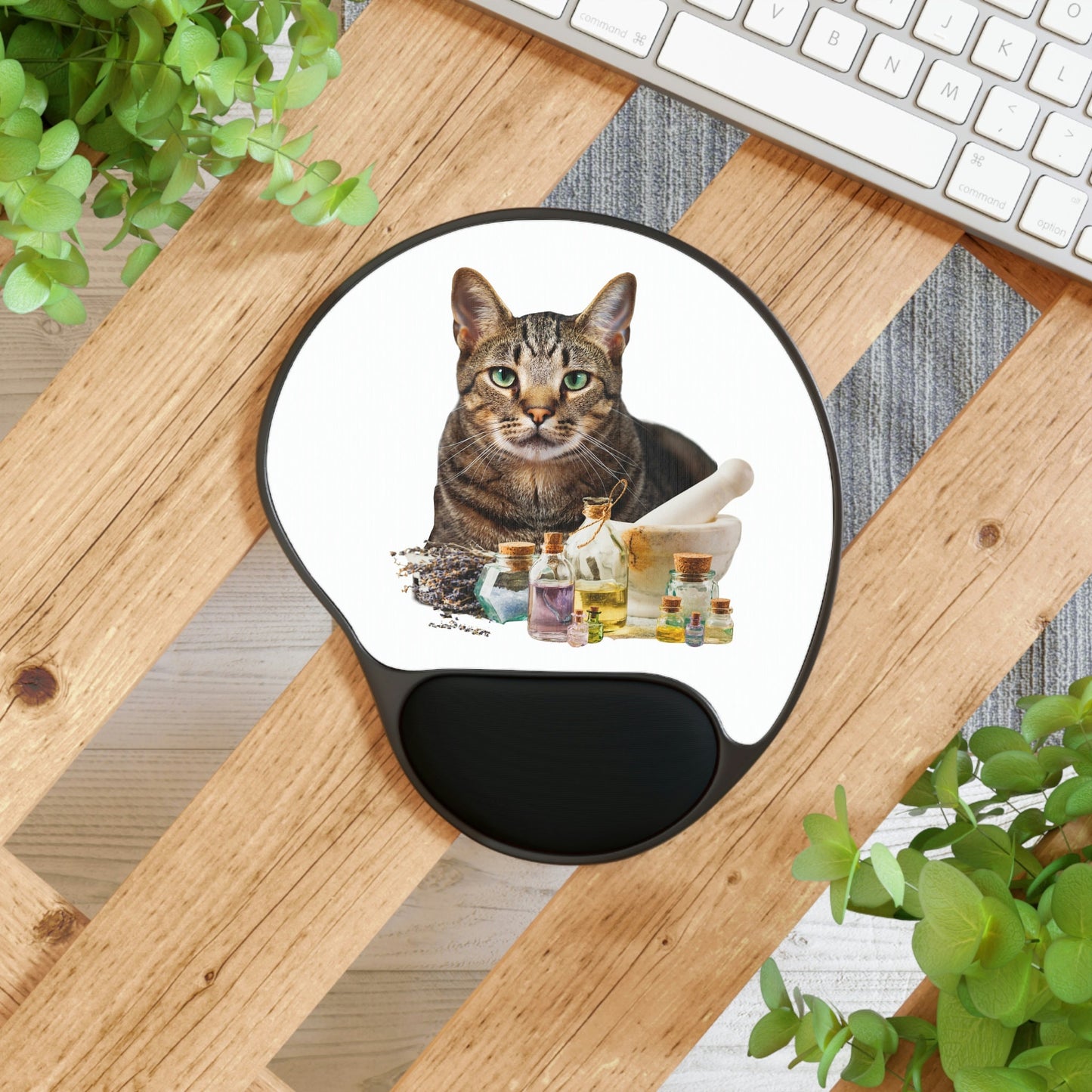 Essential Oil Tabby Cat Mouse Pad With Wrist Rest